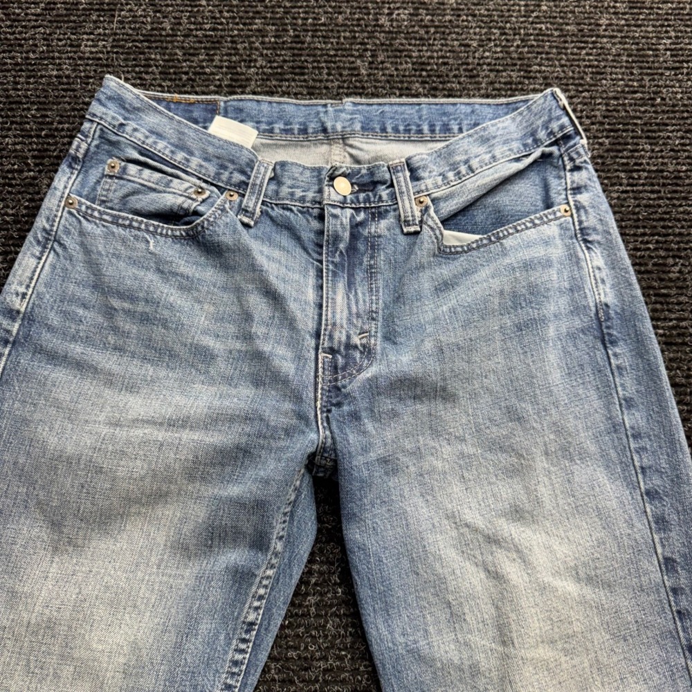 Levis 514 Straight Leg Jeans Light Wash Blue Denim Mens 32x32 - Picture 2 of 13